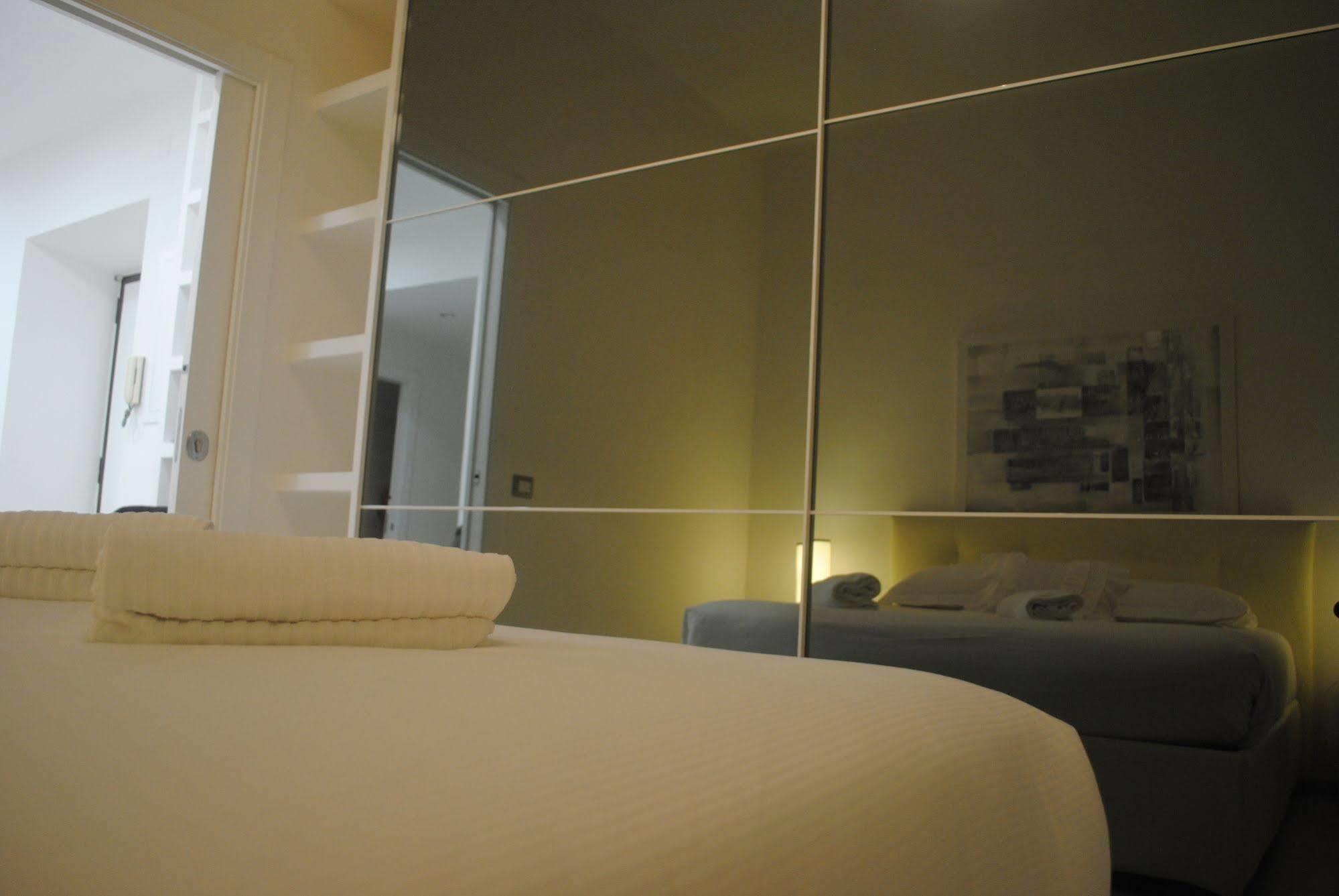 Ciak Holiday House Bed and Breakfast Rome Buitenkant foto